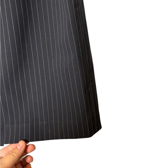 MaxMara Wool White Black Pinstripe Office Pencil Skirt with Slit- Size 12 - Picture 6 of 7